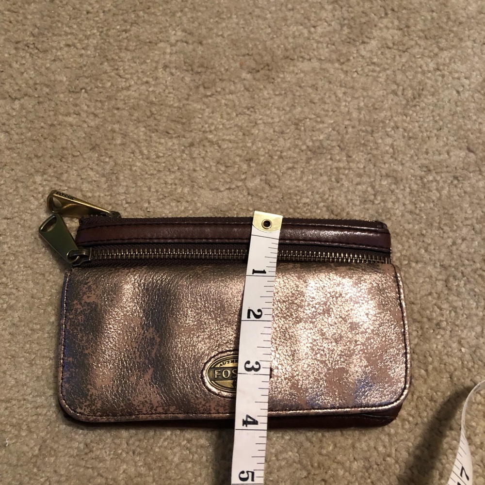 Fossil gold metallic shoulder bag and wallet - Picture 5 of 8